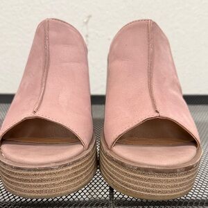 Lucky brand Mules